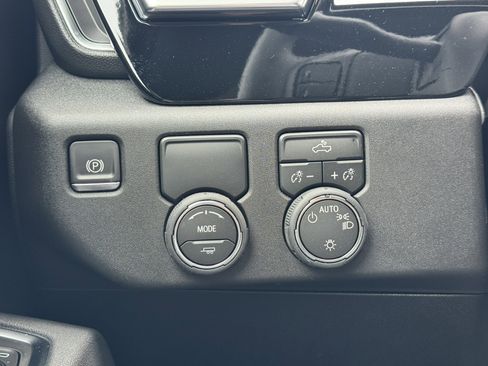New 2026 Chevrolet Silverado 1500 LT w/ All Star Edition Plus image 25