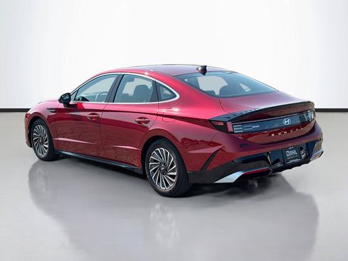 Certified 2025 Hyundai Sonata SEL FWD image 10