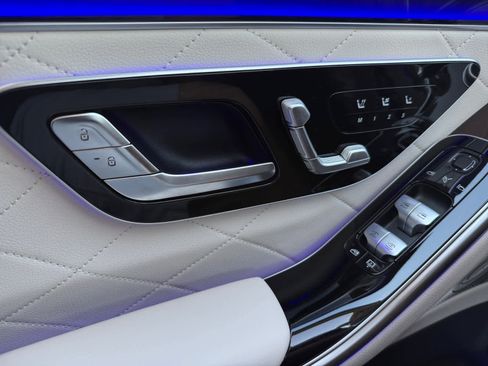 New 2026 Mercedes-Benz S 580 4MATIC Sedan image 26