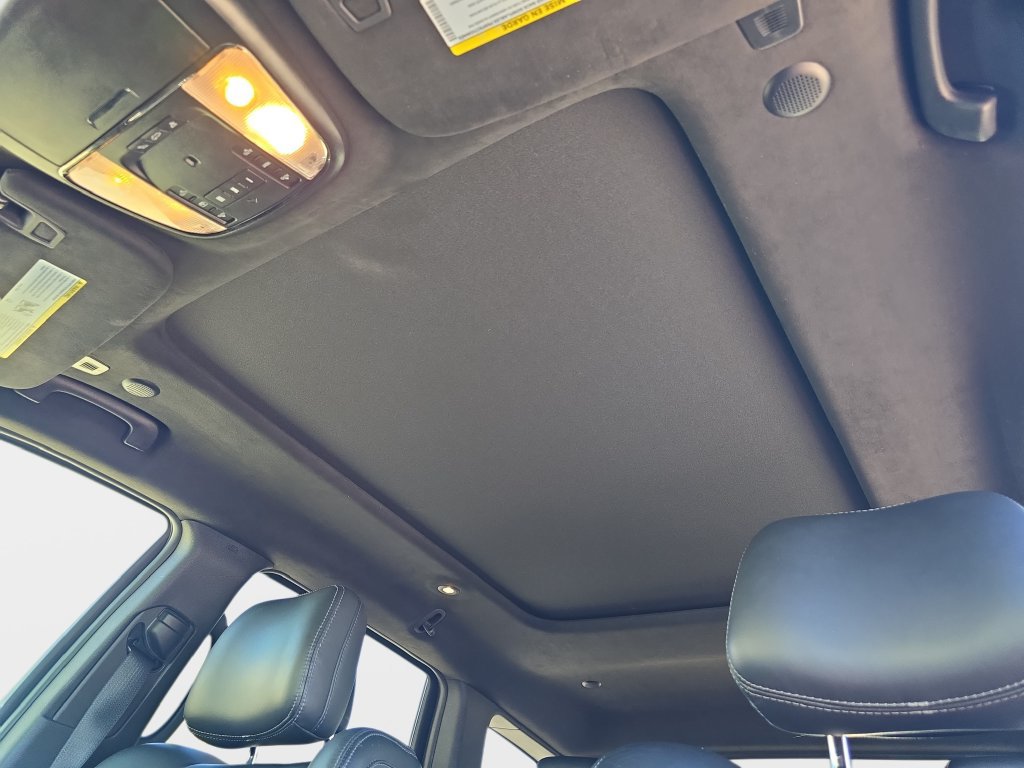 Used 2018 Jeep Grand Cherokee Trackhawk AWD/4WD image 21