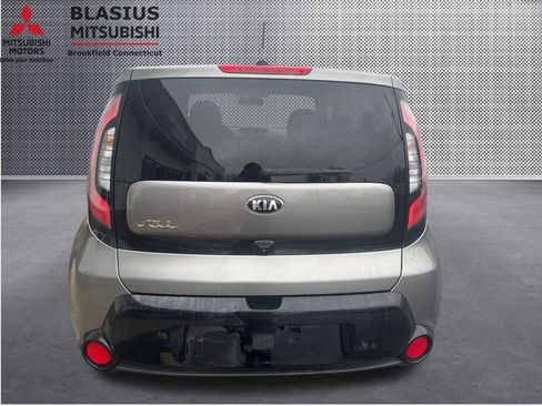 Used 2016 Kia Soul + w/ Primo Package FWD image 33
