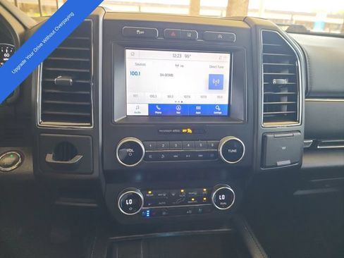 Used 2020 Ford Expedition Limited w/ Equipment Group 301A RWD image 19
