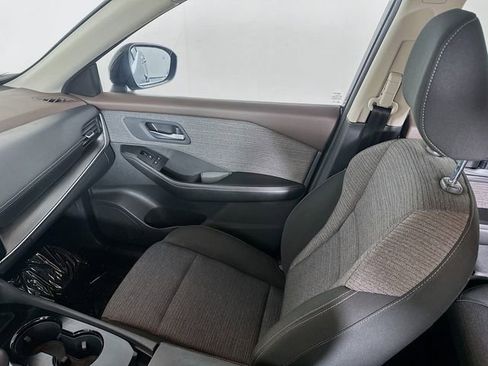 Used 2022 Nissan Rogue SV FWD image 22