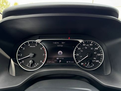 Used 2026 Nissan Rogue SV AWD/4WD image 19