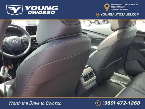 Used 2025 Honda Accord Sport image 27