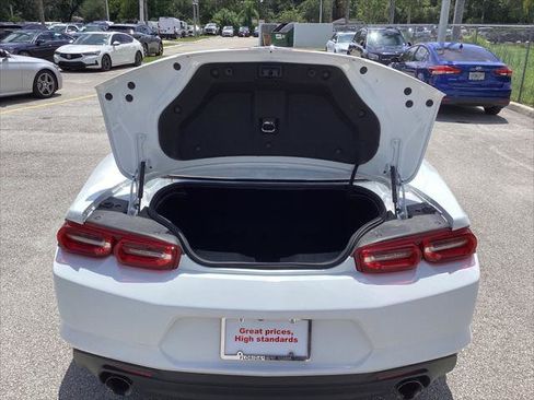 Used 2023 Chevrolet Camaro LT RWD image 13