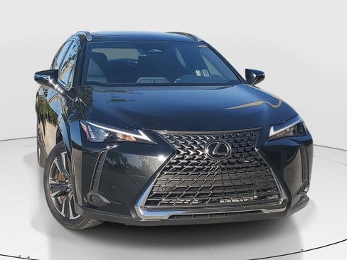 Used 2025 Lexus UX 300h UX 300h Premium w/ Accessory Package (Z1) image 2