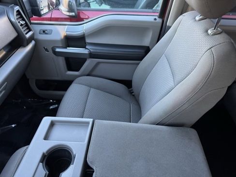 Used 2017 Ford F150 XLT w/ Equipment Group 302A Luxury image 22