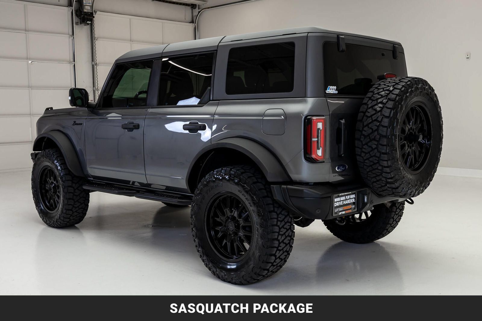Used 2024 Ford Bronco Badlands AWD/4WD image 7