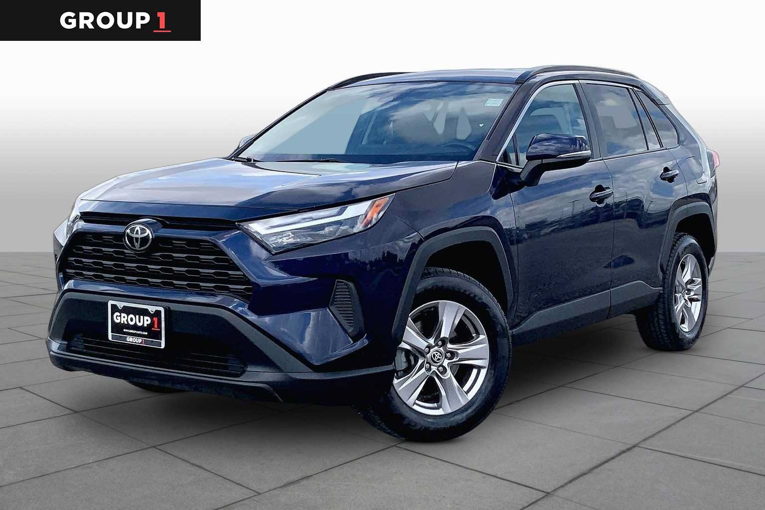 Used 2023 Toyota RAV4 XLE FWD image 1