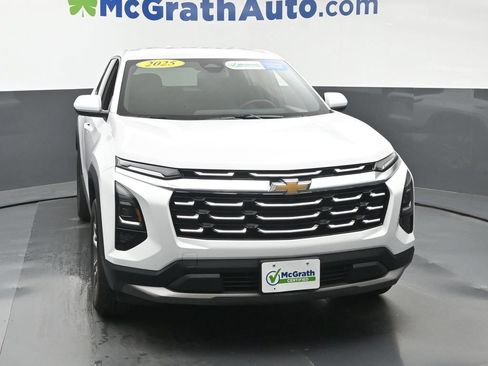 Used 2025 Chevrolet Equinox LT AWD/4WD image 5