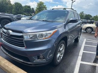 Used 2015 Toyota Highlander Limited Platinum image 1