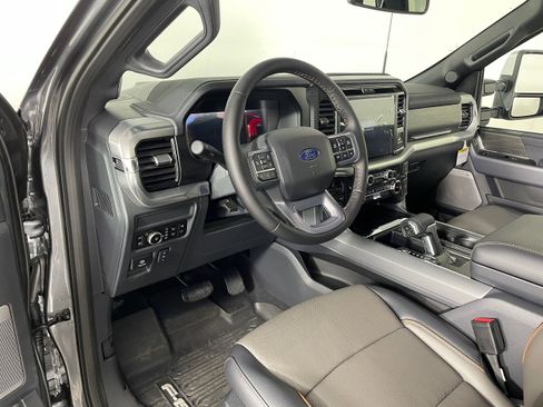 New 2025 Ford F150 Lariat w/ Equipment Group 502A High image 3