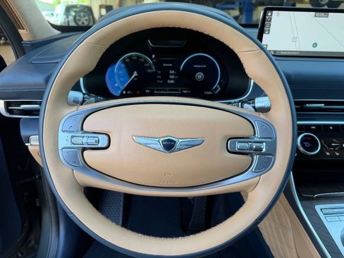 Used 2024 Genesis GV80 3.5T w/ Prestige Package AWD/4WD image 10