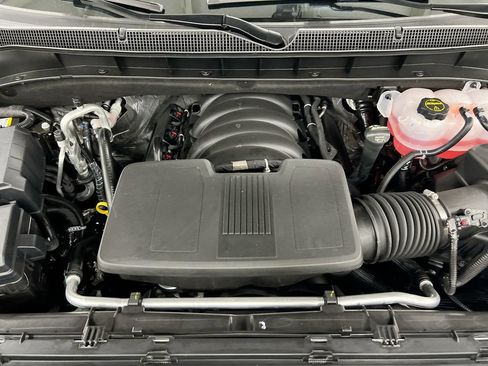 New 2026 Chevrolet Suburban Premier AWD/4WD image 27