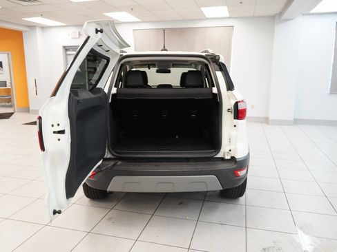 Used 2019 Ford EcoSport Titanium image 10