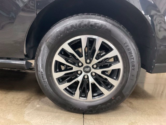 Certified 2025 Ford Expedition Max Platinum AWD/4WD image 21