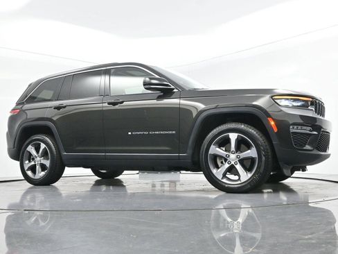 Used 2023 Jeep Grand Cherokee 4WD 4xe image 46