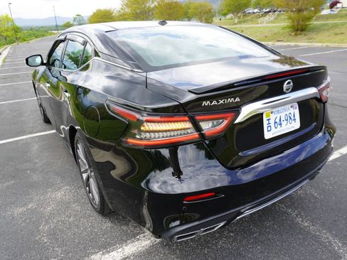 Used 2019 Nissan Maxima Platinum w/ Reserve Package image 11