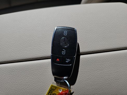 Certified 2023 Mercedes-Benz GLC 300 4MATIC Coupe image 37