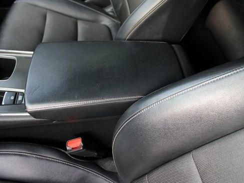 Used 2018 Honda Accord Sport image 25