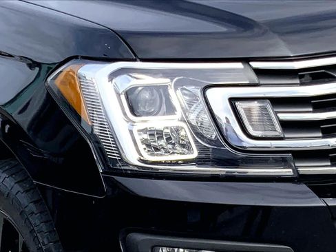 Certified 2020 Ford Expedition Max XLT w/ Equipment Group 202A image 25