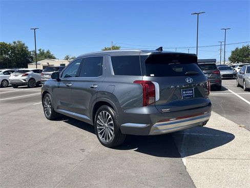Used 2025 Hyundai Palisade Calligraphy image 7