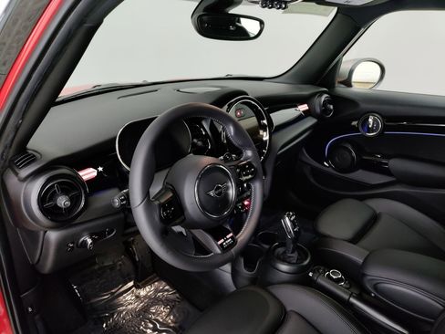 Used 2023 MINI Cooper S image 2