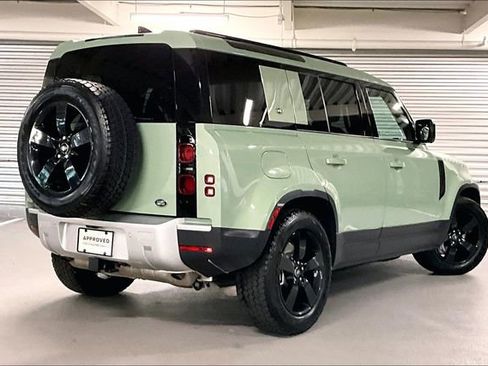 Certified 2023 Land Rover Defender 110 75th Limited Edition image 13