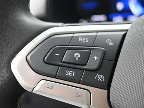 Used 2025 Volkswagen Taos S AWD/4WD image 18