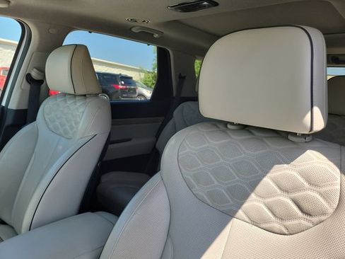 Used 2021 Hyundai Palisade Limited w/ Winter Package AWD/4WD image 21