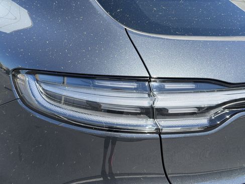 New 2026 Porsche Macan image 13