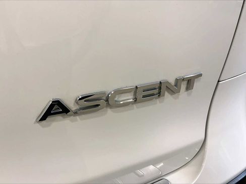 Certified 2022 Subaru Ascent Premium w/ Convenience Package AWD/4WD image 10