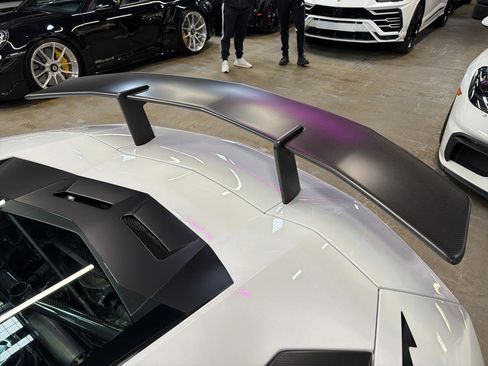 Used 2016 Lamborghini Aventador LP 750-4 Superveloce image 26