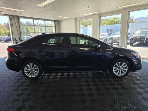Certified 2023 Toyota Corolla LE w/ LE Premium Package FWD image 2