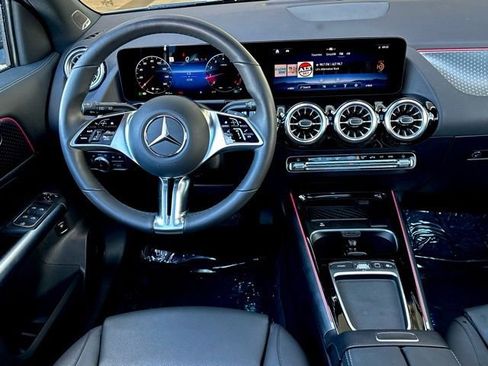 Certified 2026 Mercedes-Benz GLA 250 image 16