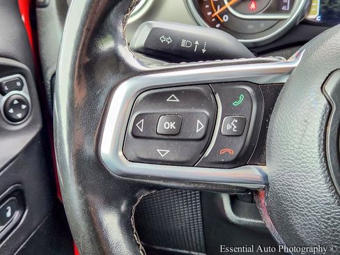 Used 2020 Jeep Wrangler Unlimited Sahara AWD/4WD image 13