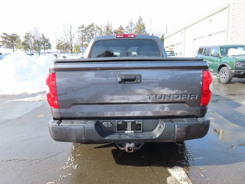 Used 2018 Toyota Tundra SR5 image 5