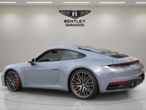 Used 2024 Porsche 911 Carrera S RWD image 3
