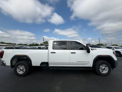 Used 2024 GMC Sierra 2500 Pro w/ 1SA Pro Safety Plus Package AWD/4WD image 2