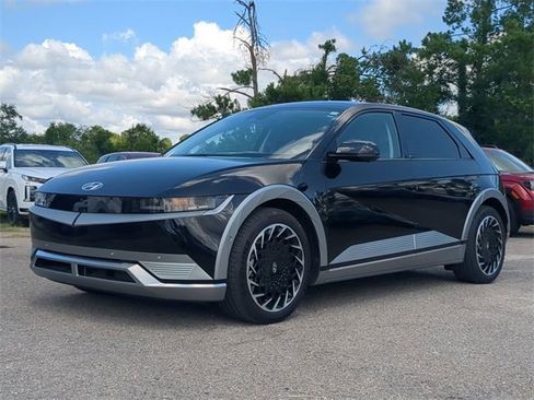 Used 2023 Hyundai Ioniq 5 Limited w/ Cargo Package image 2