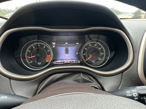 Used 2014 Jeep Cherokee Trailhawk w/ Technology Group image 30