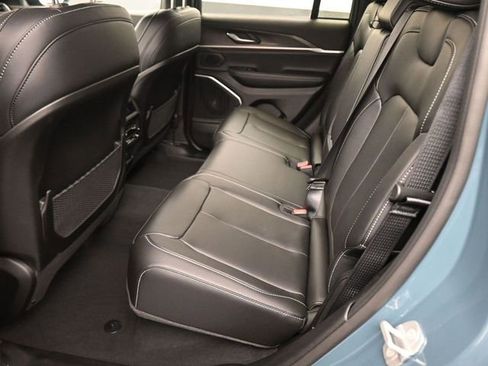 New 2026 Jeep Grand Cherokee Limited AWD/4WD image 26