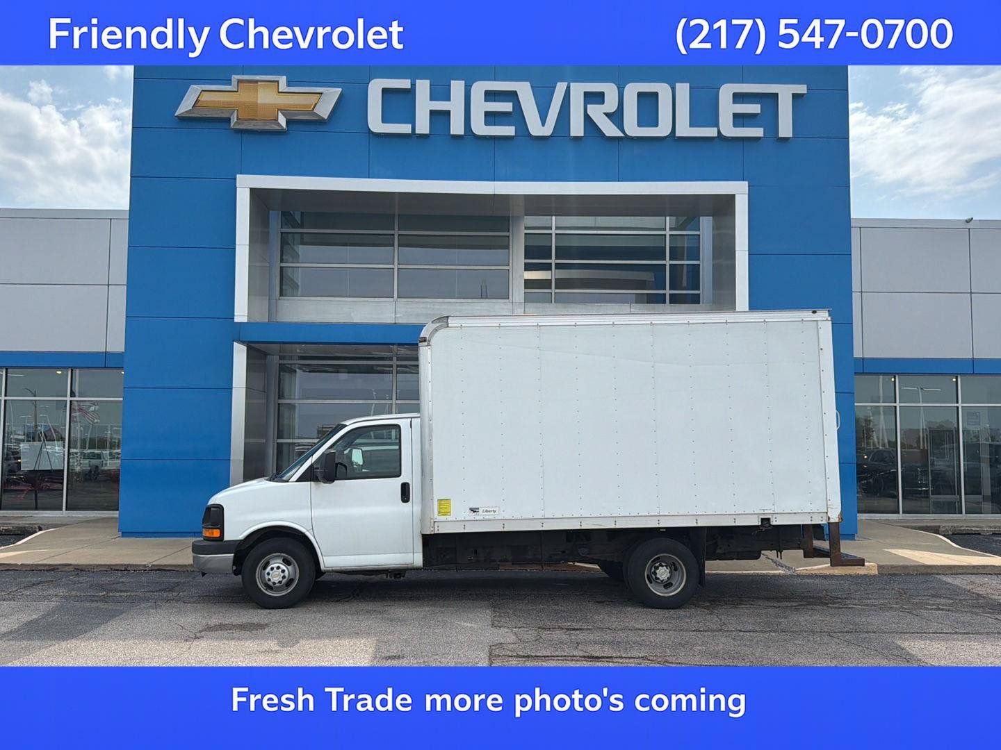 Used 2015 Chevrolet Express 3500 Extended RWD image 1