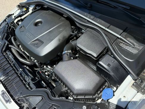 Used 2016 Volvo V60 T5 Premier w/ Convenience Package FWD image 24