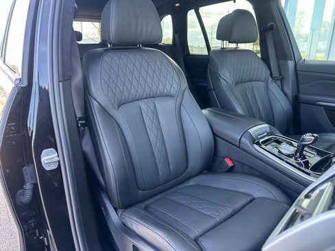 Used 2022 BMW X5 M50i w/ Executive Package AWD/4WD image 17