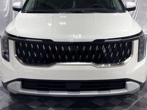 New 2026 Kia Carnival FWD image 28