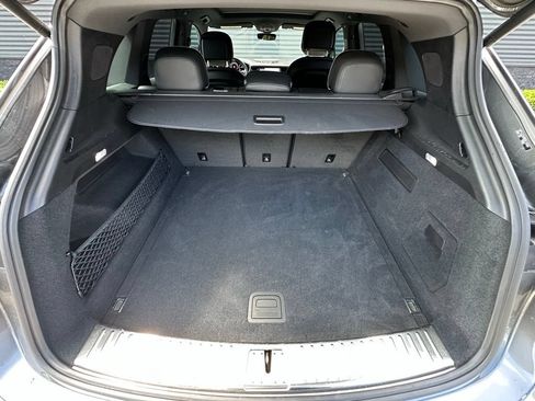 Certified 2024 Porsche Cayenne AWD/4WD image 41