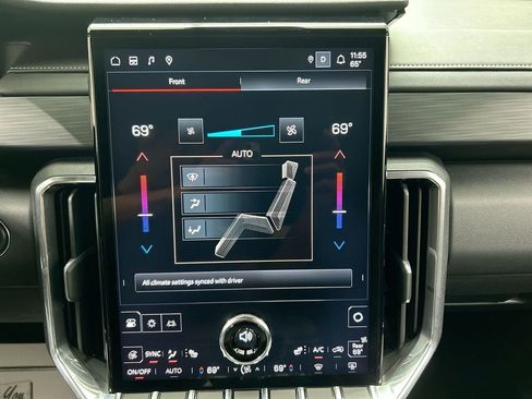 New 2025 GMC Acadia Elevation image 44