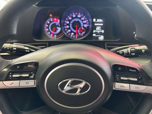Used 2023 Hyundai Elantra SEL FWD image 23
